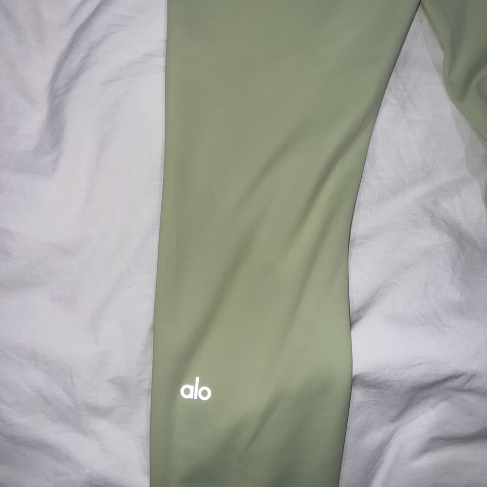 💚ALO green leggings 💚